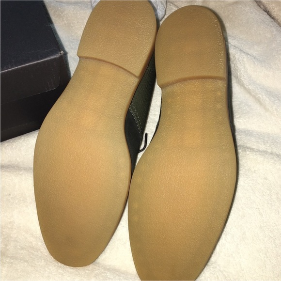 Banana Republic Peter olive green khaki chukka boot mens size 8.5 NEW IN BOX - Picture 3 of 5